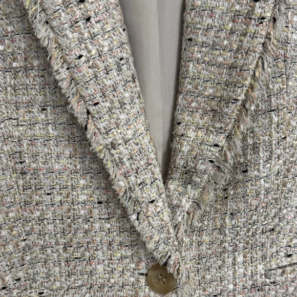 Ann Taylor Women's Beige Tweed Blazer - Picture 4 of 5